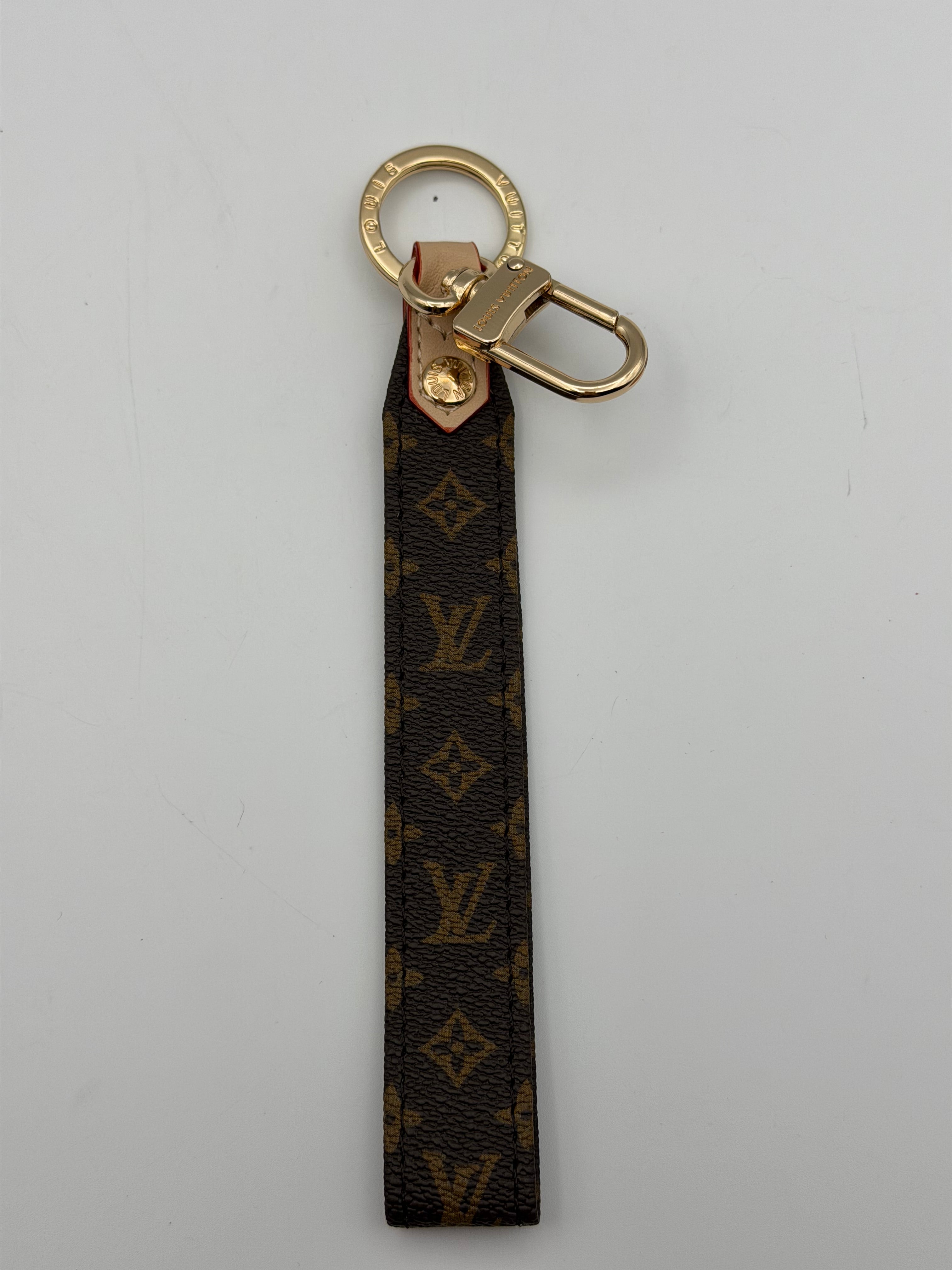 Louis Vuitton Long keychain