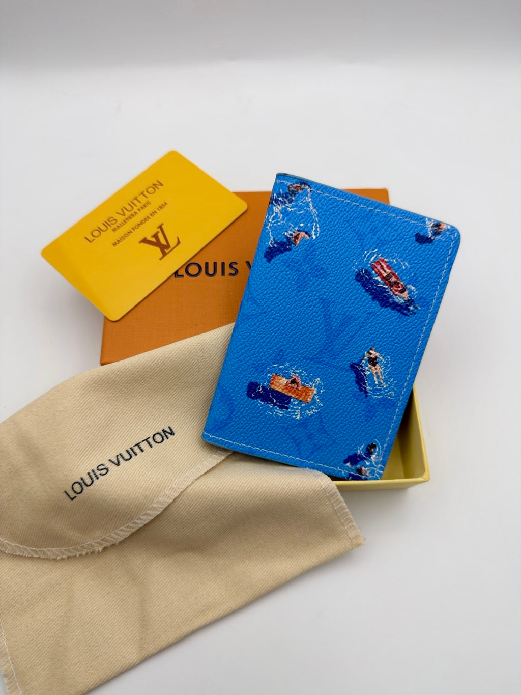 Monogram Sports Pocket Organizer