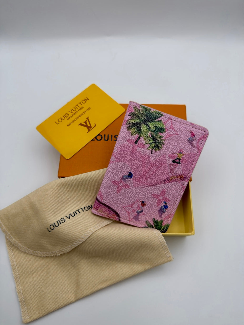 Monogram Sports Pocket Organizer