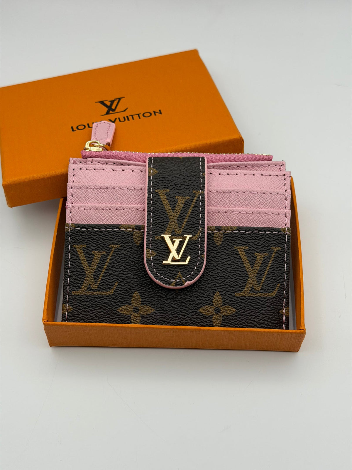 KNOTT zip wallet for her, open showing compartments